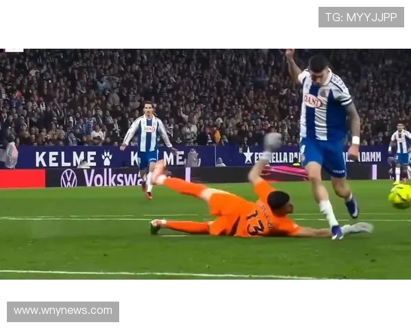 燃尽霍安加西亚七扑难救巴萨负